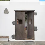 La Escuelita
