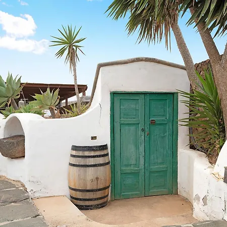 La Escuelita * Los Valles